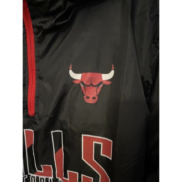 Chicago Bulls ULTRA GAME 1/4 Zip Men's Large Windbreaker - New Size L - Picture 3 of 12